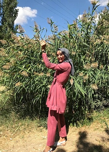 Diğer Pembe takım alt üst
