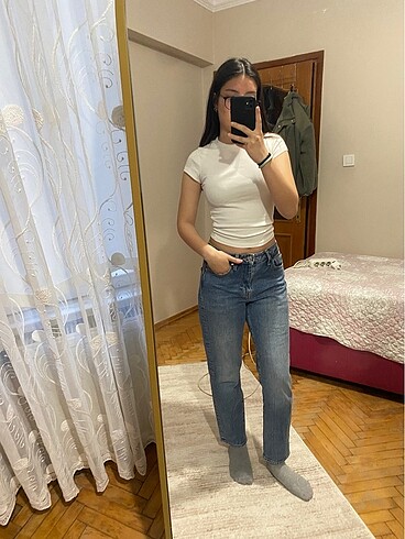 Mavi Mom Jean Soho Model