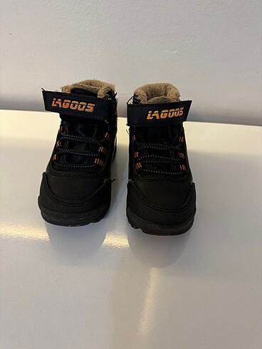 Erkek çocuk bot - Görsel 9