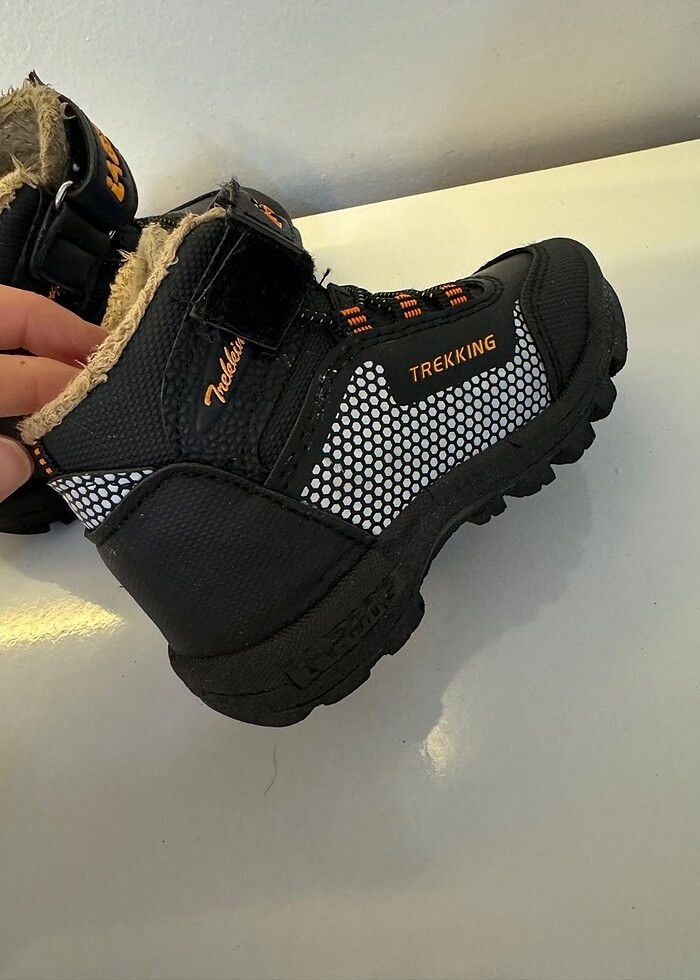 Erkek çocuk bot - Görsel 3