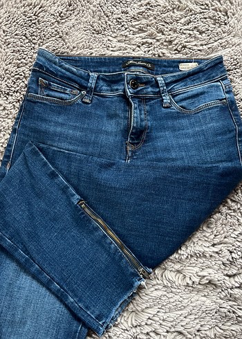 Mavi Jeans s