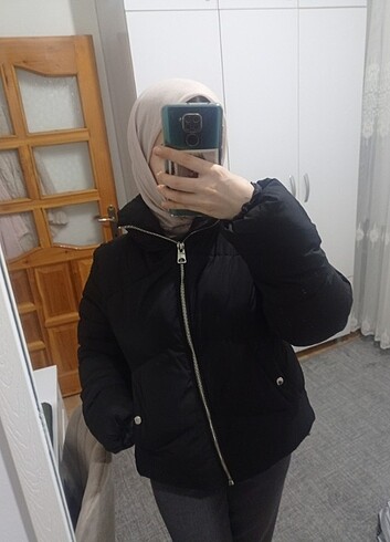 Bershka Siyah Mont