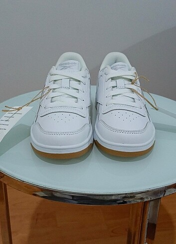 30 Beden REEBOK Erkek çocuk 30.5 numara