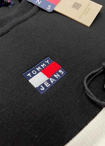 Tommy Hilfiger TOMMY SİYAH SWEATSHİRT