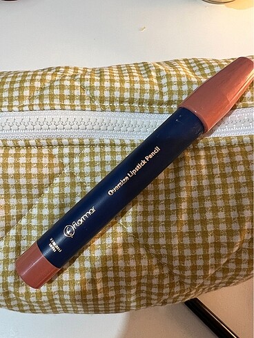 Flormar oversize dudak kalemi