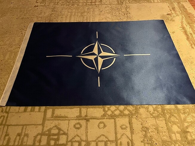 NATO Bayrağı