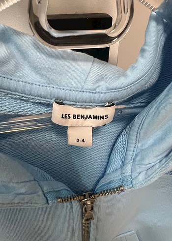 Les Benjamins Les benjamins