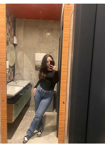 Zara Kadın Mavi Straight Fit Jean