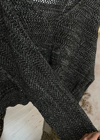 Gri V Yaka Örgü Kadın Mini Kazak - Görsel 3