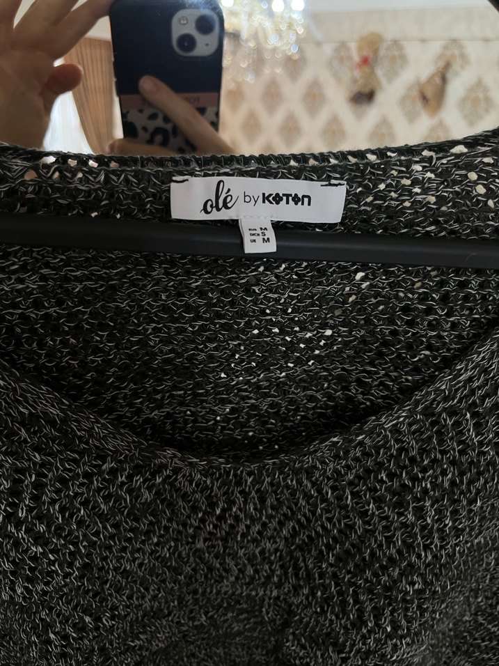 Gri V Yaka Örgü Kadın Mini Kazak - Görsel 2