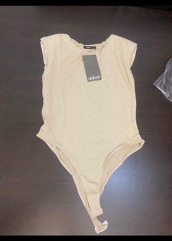 Kolsuz Bej Body