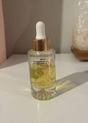 Beden Renk Charlotte Tilbury Kolajen Yüz Serumu