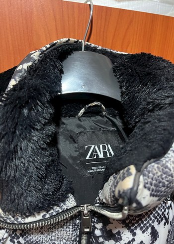 Yılan Desenli Suni Kürklü Kadın Kışlık Mont - Görsel 4