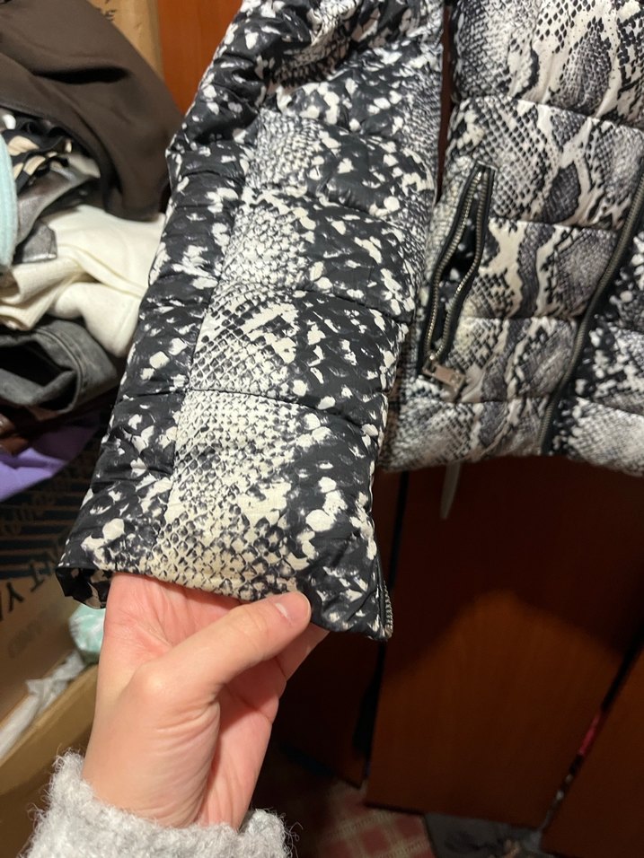 Yılan Desenli Suni Kürklü Kadın Kışlık Mont - Görsel 2