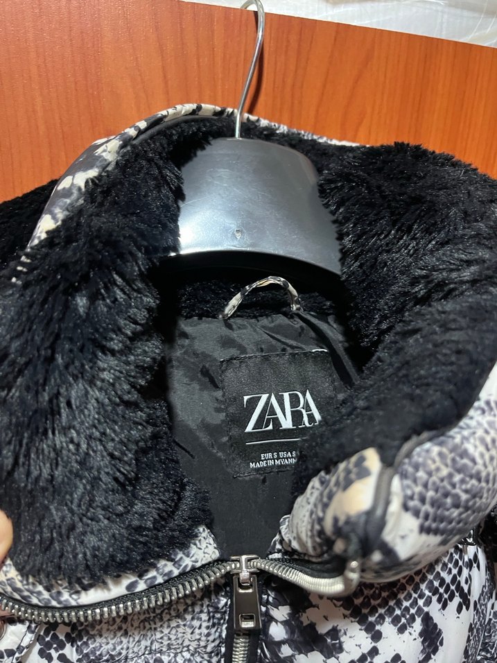 Yılan Desenli Suni Kürklü Kadın Kışlık Mont - Görsel 4