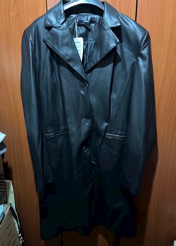 Düğmeli Siyah Deri Kadın Ceket - Görsel 2