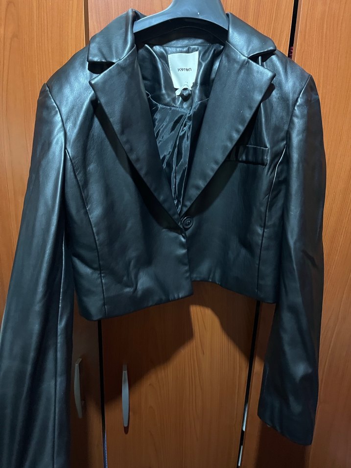 Kadın Siyah Deri Mini Ceket - Görsel 3