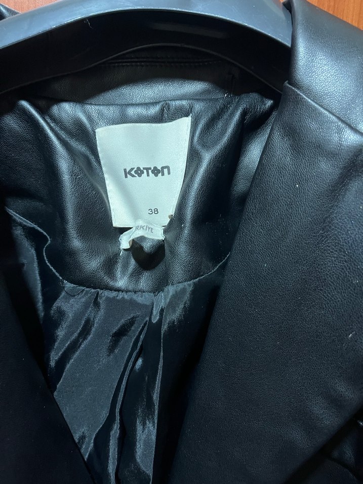 Kadın Siyah Deri Mini Ceket - Görsel 4