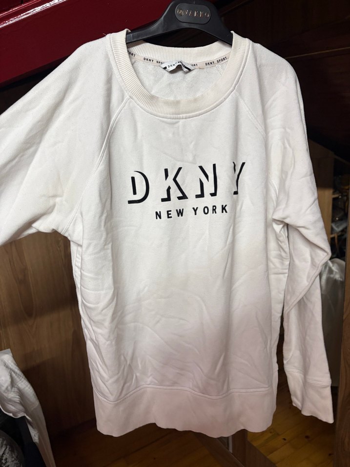 DKNY Beyaz Logo Sweatshirt — görsel 2/6