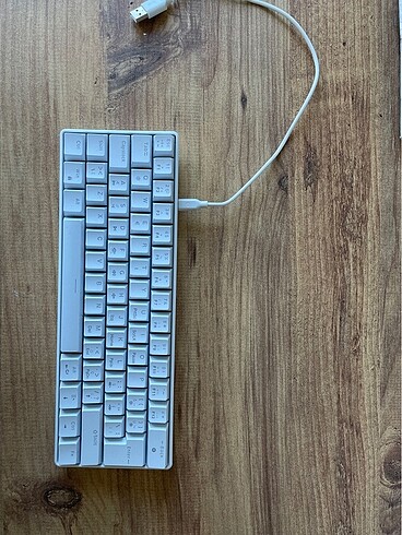 ` klavye