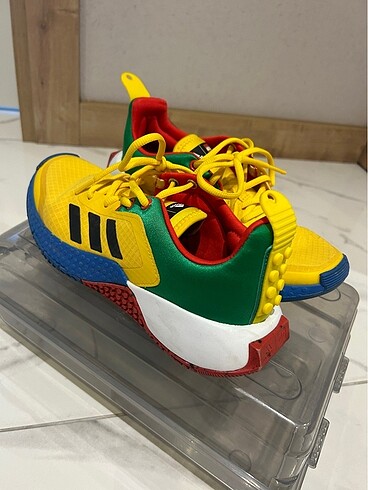 Adidas lego anlaşmalı koleksiyon ayakkabı 37 numara unisex