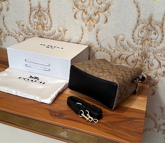 Beden camel Renk Coach Çanta