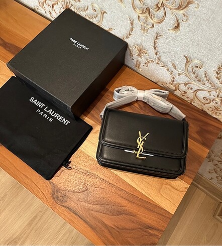 Yves Saint Laurent Çanta