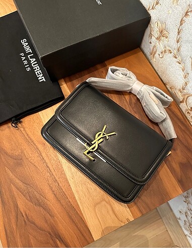 Yves Saint Laurent Yves Saint Laurent Çanta