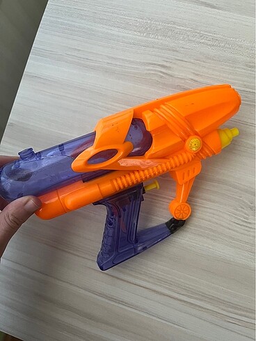 Beden ben10 silah su silahı vuvuzela