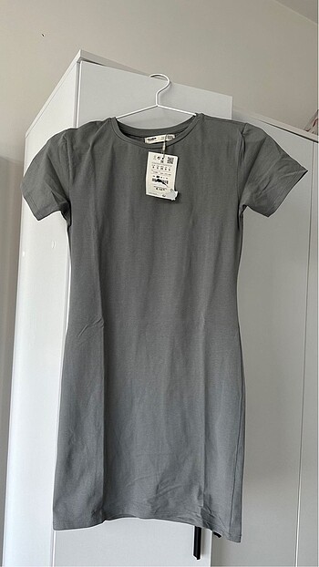 Pull and Bear PULL and BEAR Kısa dar mini elbise