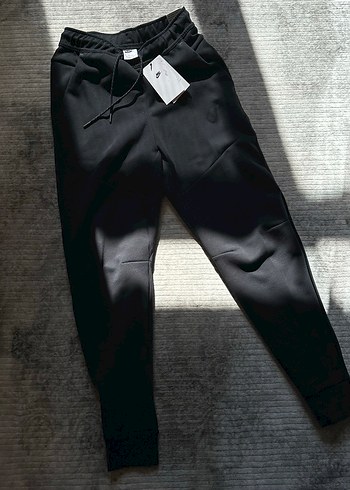 Nike Tech Fleece Jogger Esofman Alti