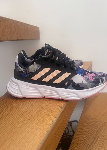 Adidas Kadın Spor Ayakkabı