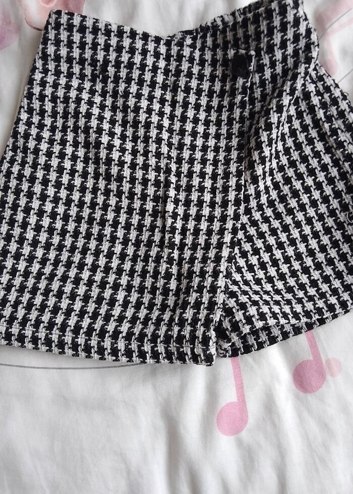 Yeni gibi şortlu etek - Görsel 3