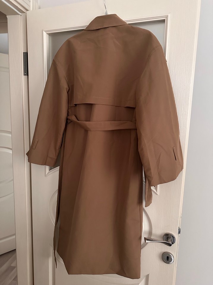 Bej Uzun Kadın Trençkot - Görsel 3