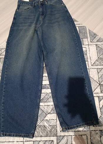 Geniş Kesim Lacivert Kadın Kot Pantolon