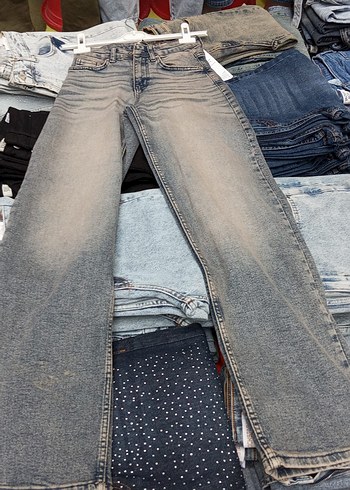 Gri Kadın Denim Kemerli Regular Fit Pantolon
