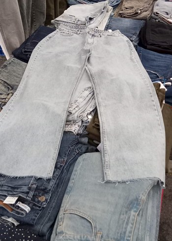 Bol Kesim Kadın Midi Kot Pantolon