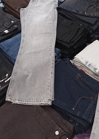 Gri Kadın Denim Pantolon