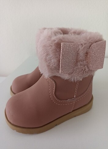 LC Waikiki Kız bebek bot