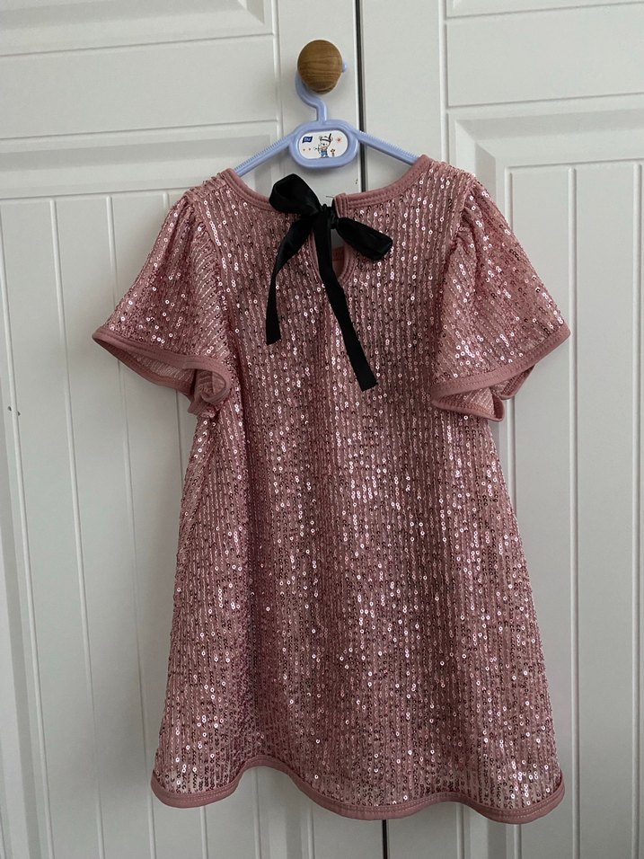 Pullu Pembe Kız Çocuk Elbisesi - Görsel 2