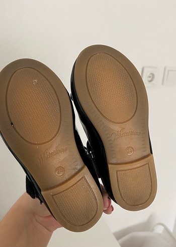 Kızlar için Siyah Rugan Babet Ayakkabı - Görsel 4