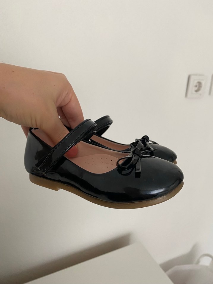 Kızlar için Siyah Rugan Babet Ayakkabı - Görsel 2