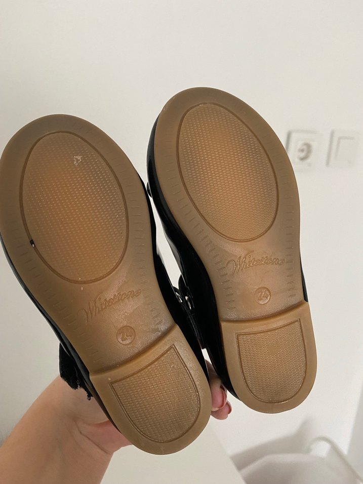 Kızlar için Siyah Rugan Babet Ayakkabı - Görsel 4