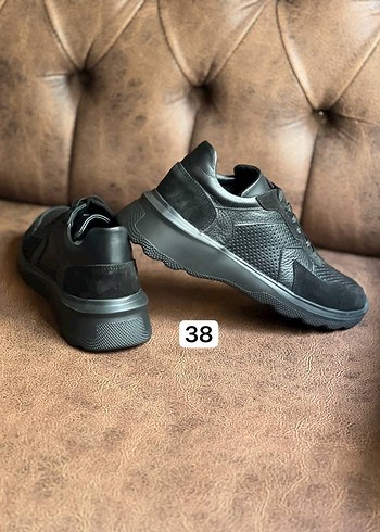 bayan Siyah Spor Ayakkabı Velcro 38