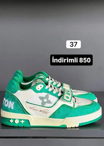 Yeşil Bağcıklı kadın Spor Ayakkabısı