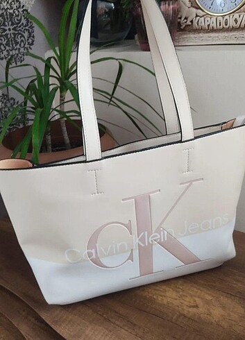 Calvin Klein çanta 