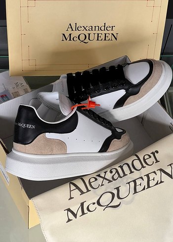 Alexander McQueen Siyah Beyaz Minimal Sneaker