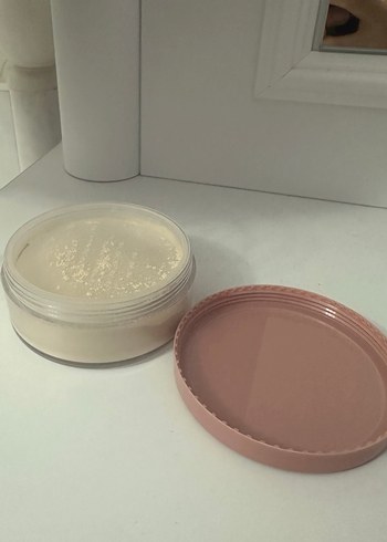 Bej Pudra Kompakt Makyaj - Görsel 3