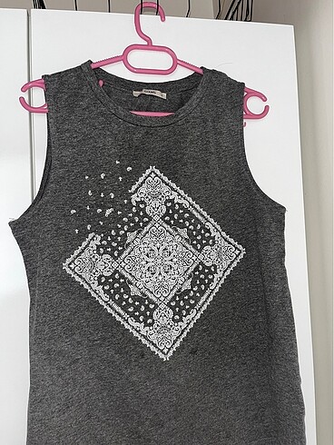 s Beden siyah Renk 2 tişort 100 tl