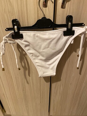 Diğer Bikini altı